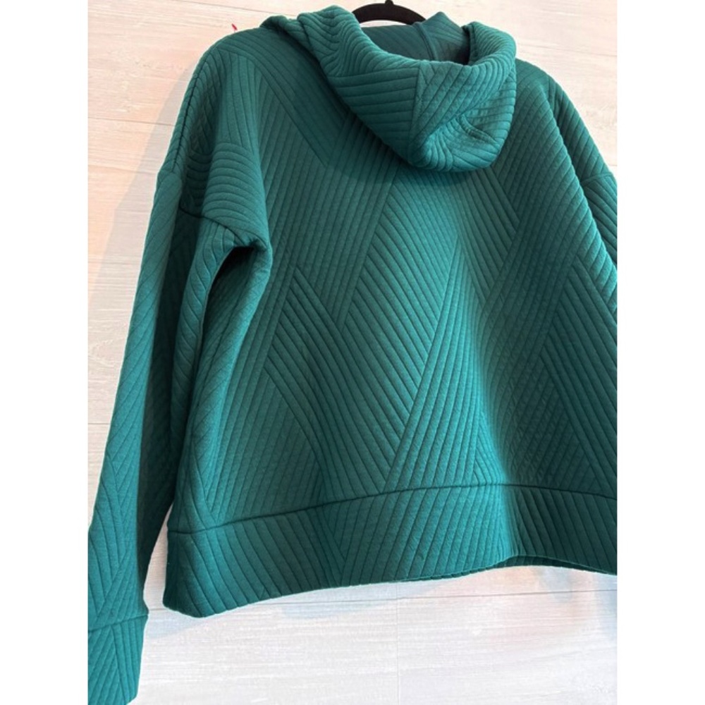 GapFit Jacquard quitted pullover hoodie. Size S